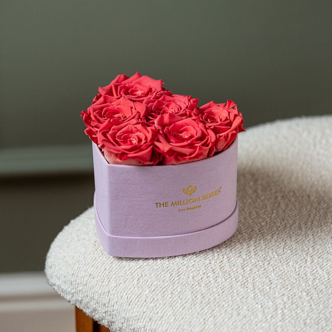 Baby Heart Light Pink Suede Box | Coral Roses