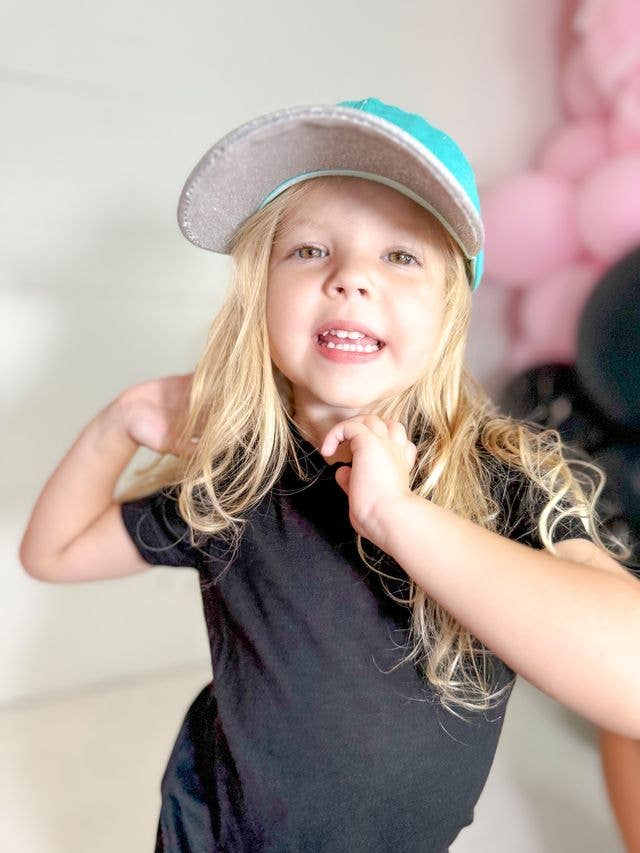 GIRL'S TURQUOISE HAT WITH SILVER BILL