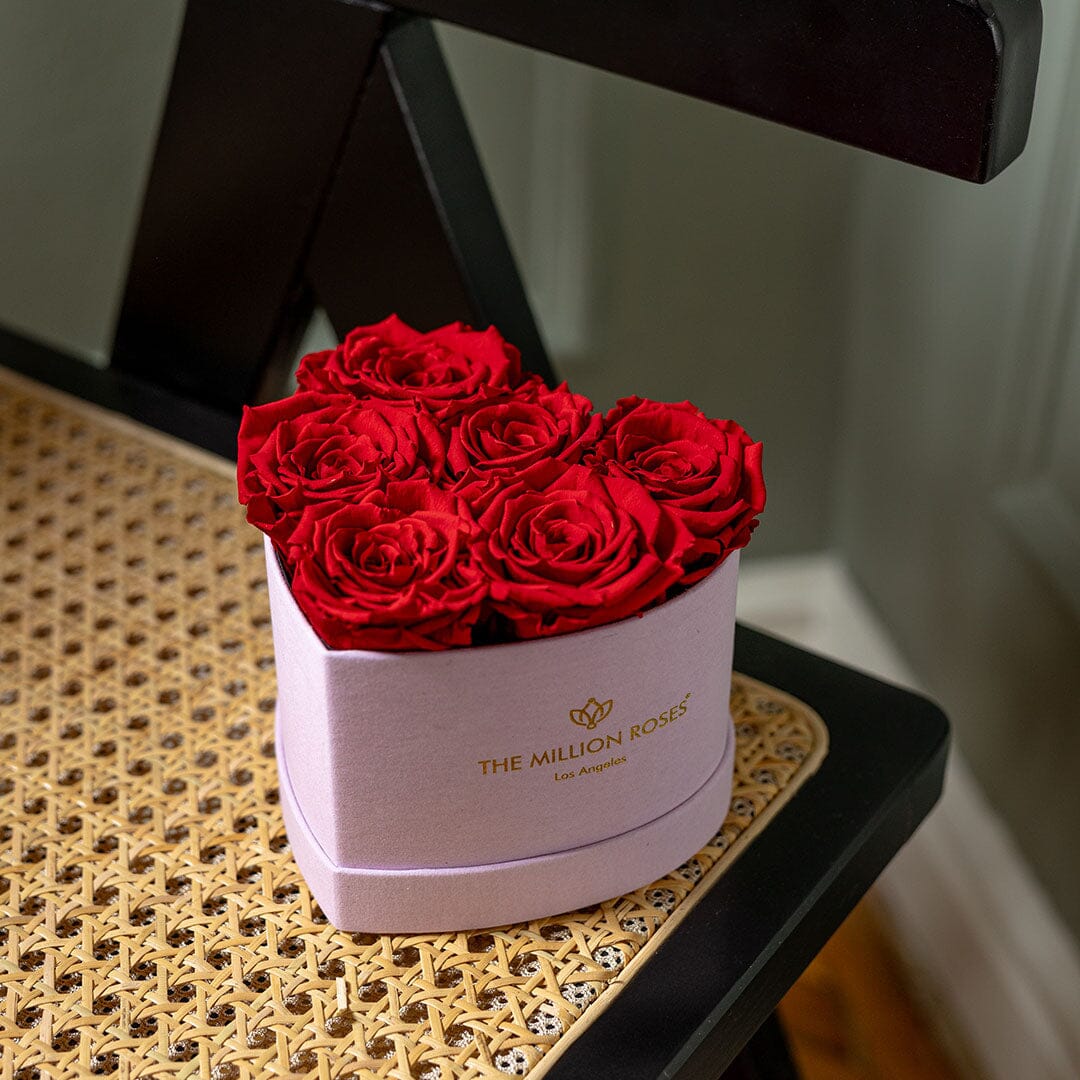 Baby Heart Light Pink Suede Box | Red Roses