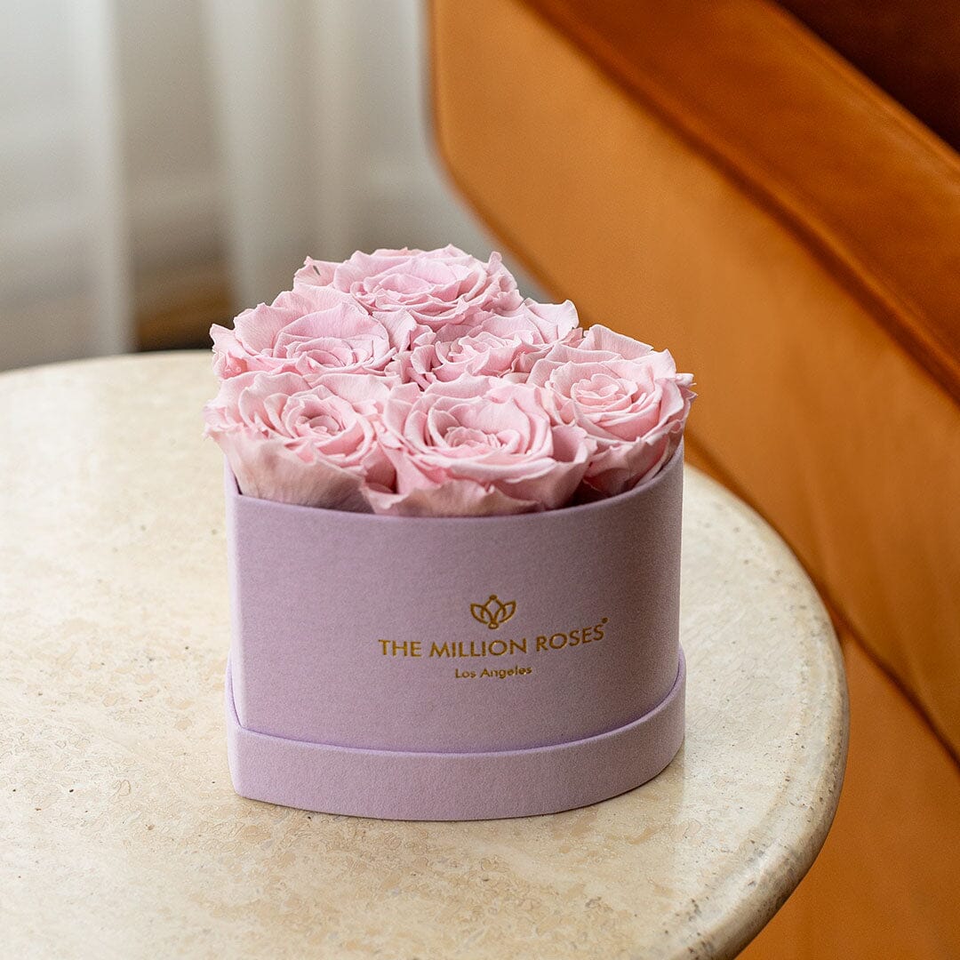 Baby Heart Light Pink Suede Box | Light Pink Roses