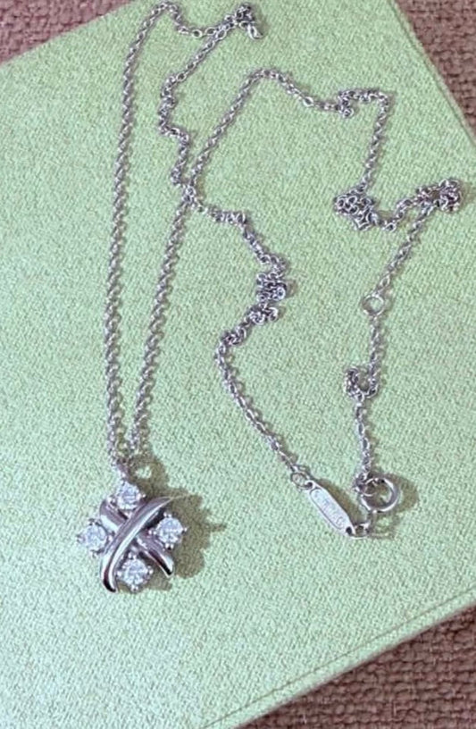 XOXO - STERLING SILVER NECKLACE