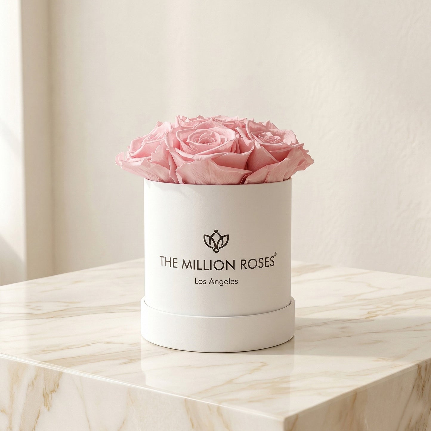 Essence White Box | Light Pink Roses