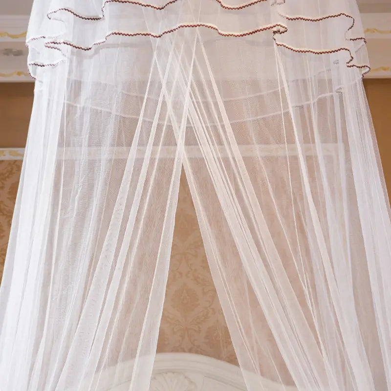 Round Ceiling Mosquito Net with Butterfly Decor (1pc)