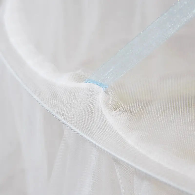 Round Ceiling Mosquito Net with Butterfly Decor (1pc)