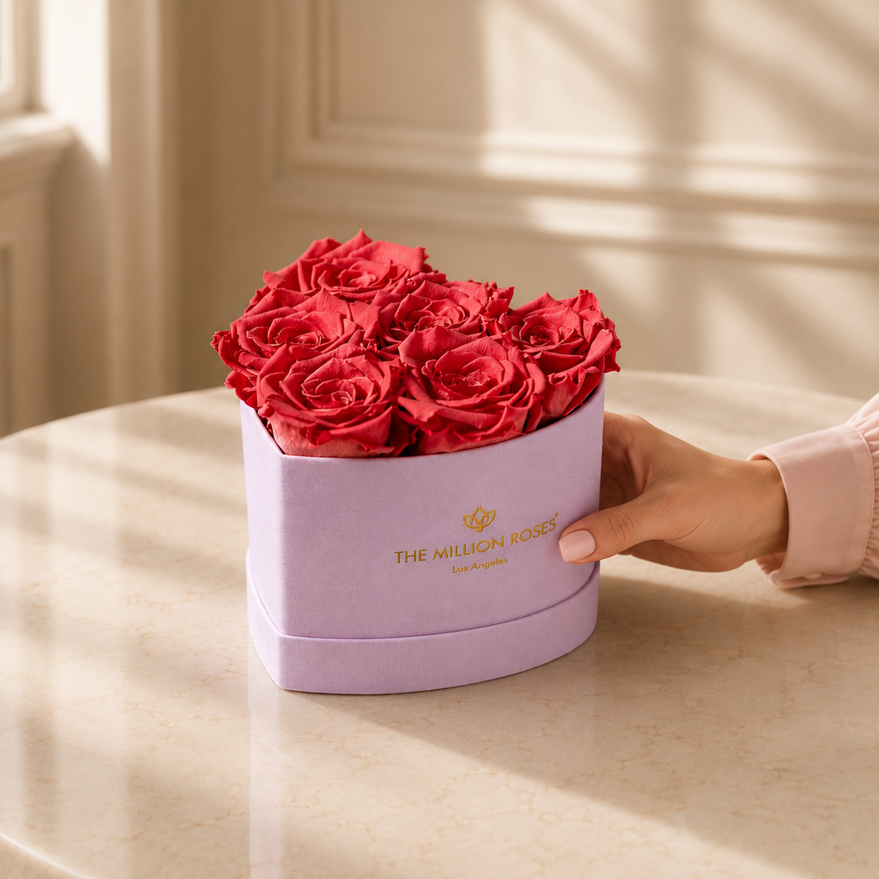 Baby Heart Light Pink Suede Box | Coral Roses